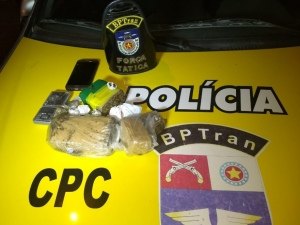 Polícia prende suspeito de tráfico com maconha no Feitosa, em Maceió