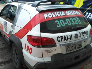 Casal de adolescentes é preso com maconha e crack em Arapiraca