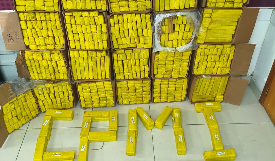 Van apreendida com 500kg de maconha já teria cruzado Alagoas pelo menos duas vezes