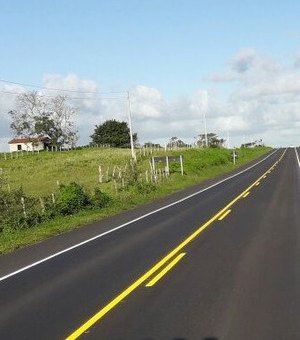 PRF intercepta menor de idade após fuga e risco à segurança pública, em Palmeira dos Índios