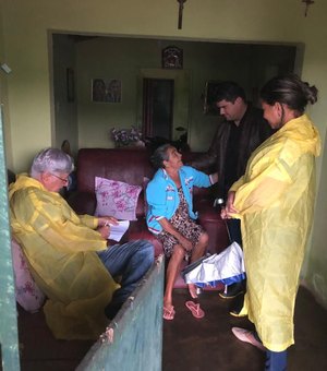 Secretaria de Saúde define estratégias para auxiliar famílias acometidas pelas chuvas em Palmeira dos Índios