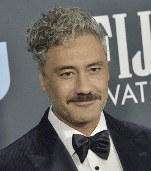 Taika Waititi nega corte do diretor para filme de Thor: 'É uma merd*'