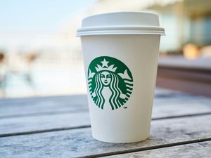 Dona do Burger King compra operação da Starbucks no Brasil