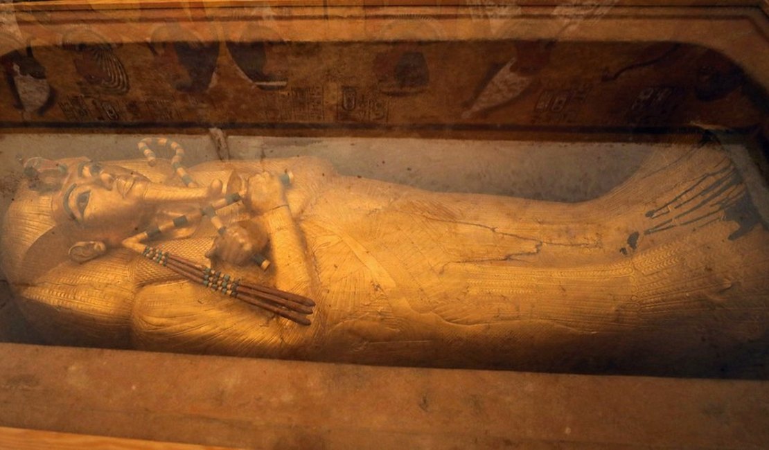 Tumba de ouro de faraó é restaurada pela primeira vez desde sua descoberta 