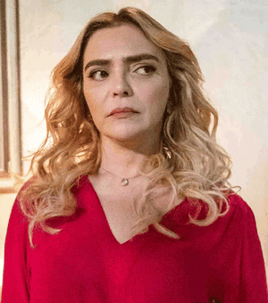 Morre a atriz Titina Medeiros, a Socorro de 'Cheias de Charme', aos 48 anos