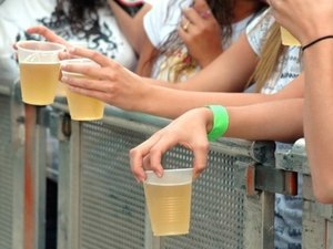 Instituições discutem criação de selo para controle de bebidas alcoólicas