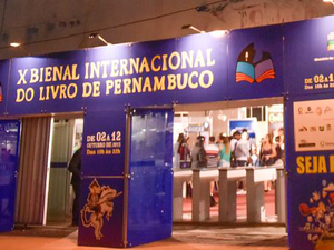 Escritores de Arapiraca fazem presença em Bienal do Livro de Pernambuco