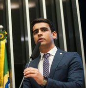JHC quer esclarecer visita de agressor de Bolsonaro à Câmara