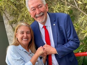 Em Palmeira dos Índios, vice-prefeita oficializa candidatura para impulsionar projeto de Paulão