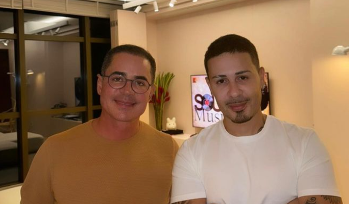 Coach Paulo Vieira se encontra com o influencer Carlinhos Maia