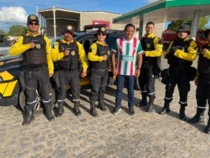 Prefeito Júlio César veste a camisa e comemora CSE na Copa do Brasil