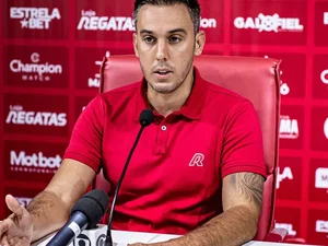 Executivo de futebol Thiago Paes se despede do CRB: “Saio de cabeça erguida'