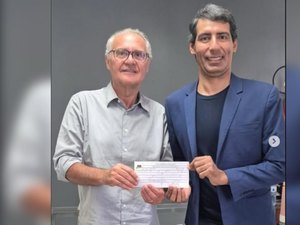 Lobão deixa o Solidariedade e assina ficha do MDB