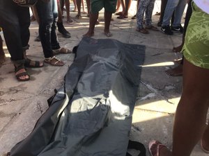 Encontrado corpo de jovem que havia sumido na Praia do Sobral 