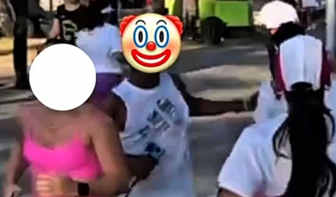 [Vídeo] Homem empurra grupo de mulheres durante corrida na orla de Maceió