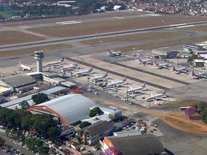 Falha em radar afeta voos nos aeroportos de Congonhas e de Cumbica, em SP