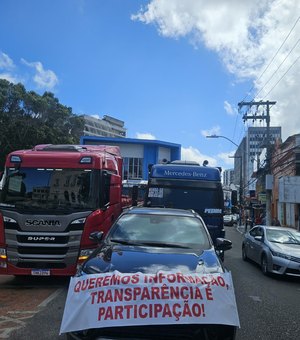 Carreata de permissionários da Ceasa congestiona trânsito no Centro de Maceió