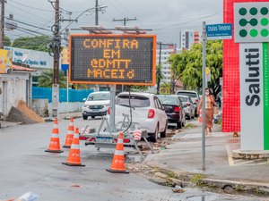 DMTT sinaliza vias interditadas com painéis luminosos