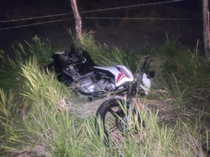 Homem perde controle da moto em curva e morre na AL-420