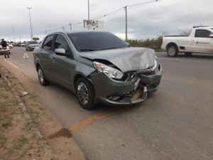 Colisão traseira deixa AL 220 parcialmente interrompida em Arapiraca