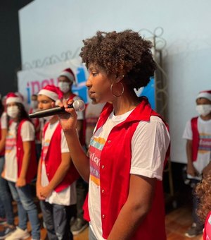 Escolas e creches de Arapiraca levam o espírito de Natal para apresentações no shopping