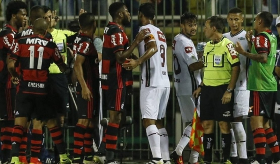 Após ação do Fluminense, STJD suspende resultado do Fla-Flu até julgamento