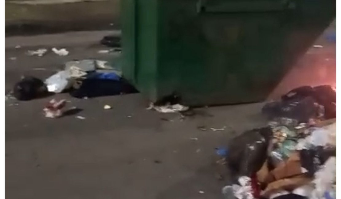 Protesto por falta de água interdita Avenida Senador Rui Palmeira em Maceió