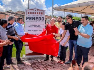 Ronaldo Lopes inaugura Praça do Jatobá e anuncia mais investimentos para a comunidade