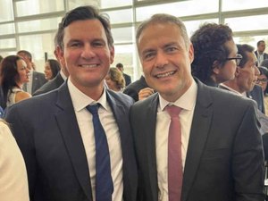 Presidente da AMA participa de cerimônia histórica do programa CNH do Brasil