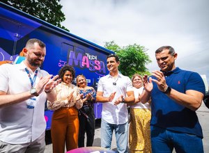 JHC lança programa de educação digital itinerante no Vergel e destaca importância da inovação