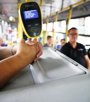 TJAL suspende Lei que libera a demissão dos cobradores de ônibus na capital