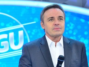 Gugu Liberato desmente que tenha morrido: 'É fake, tá?'
