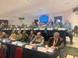 Fórum internacional destaca benefícios das câmeras corporais para policiais e população