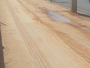 Familiares de reeducandos em Maceió realizam novo protesto e fecham avenida