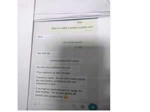 Mulher pega conversa do marido com outra e divulga conteúdo em panfletos