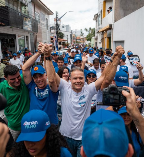 Em Maragogi, Renan Filho anuncia nova rodovia, estrada rural e mercado público 