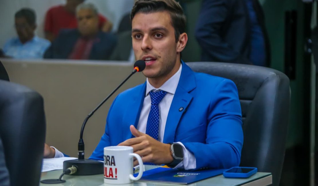 Caio Bebeto protocola PL que protege empresários de restrições por débito tributário