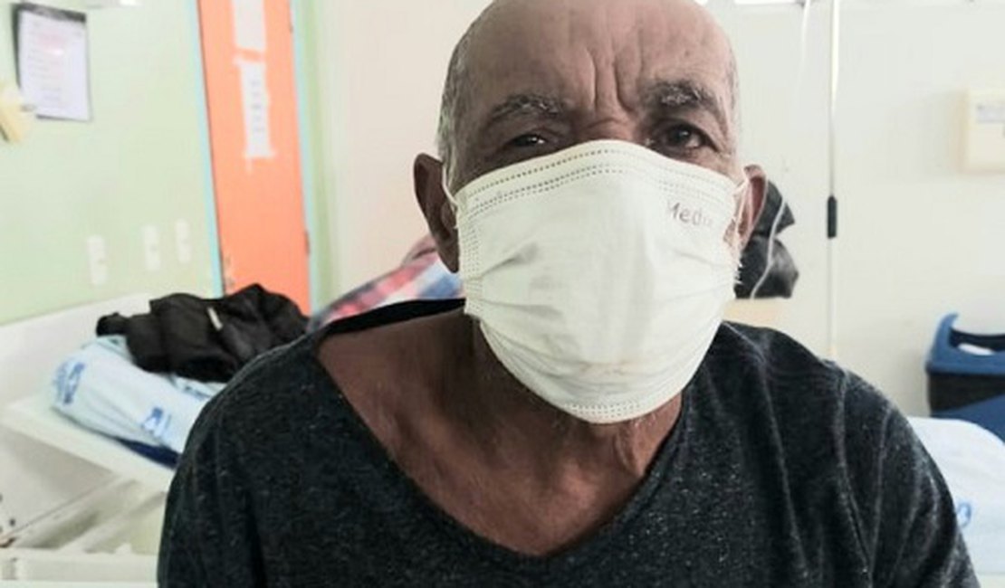 Hospital de Emergência do Agreste procura familiares de idoso que está internado após sofrer traumatismo craniano