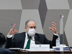 Aras pede retirada do sigilo de ações sobre a CPI da Pandemia no Supremo
