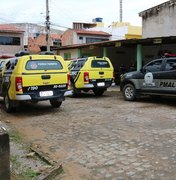 Jovem é detido em flagrante com drogas, em São Luís do Quitunde