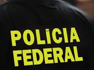 Agente da PF reage a assalto e deixa criminoso ferido