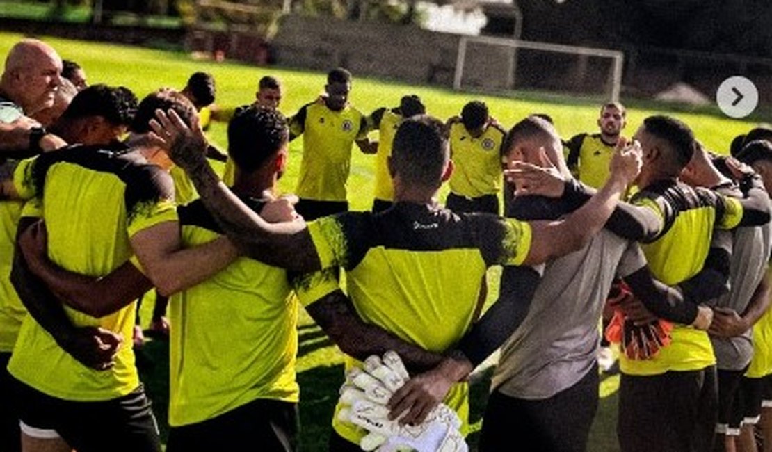 ASA treinou no CT do Brasiliense e vai encarar o Gama no domingo