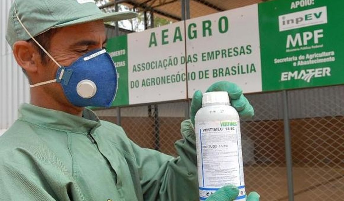 Brasil recolhe 94% das embalagens de defensivos agrícolas, diz instituto