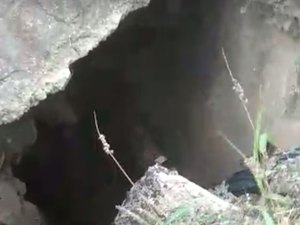 [Vídeo] Buraco na estrutura da ponte Divaldo Suruagy causa preocupação em motoristas