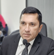 Vereador Rogério Nezinho vota contra empréstimo de R$150 milhões para Prefeitura de Arapiraca