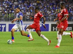 CSA vence Inter e sai momentaneamente do Z4