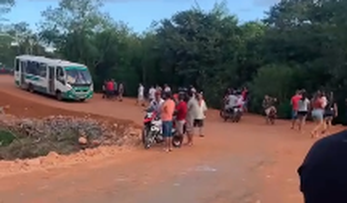 [Vídeo ] Via de acesso entre os municípios de Feira Grande e Arapiraca é concluída