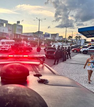 Mãe e bebê de dois anos são vítimas de injúria racial em agência bancária