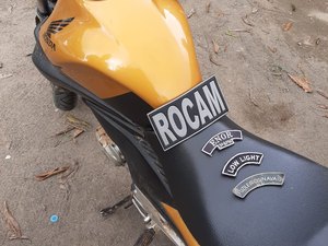 Motocicleta roubada é recuperada pela polícia e entregue ao dono, em Arapiraca