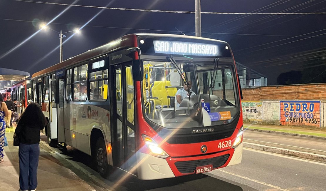 Prefeitura garante transporte gratuito para o São João Massayó no Benedito Bentes